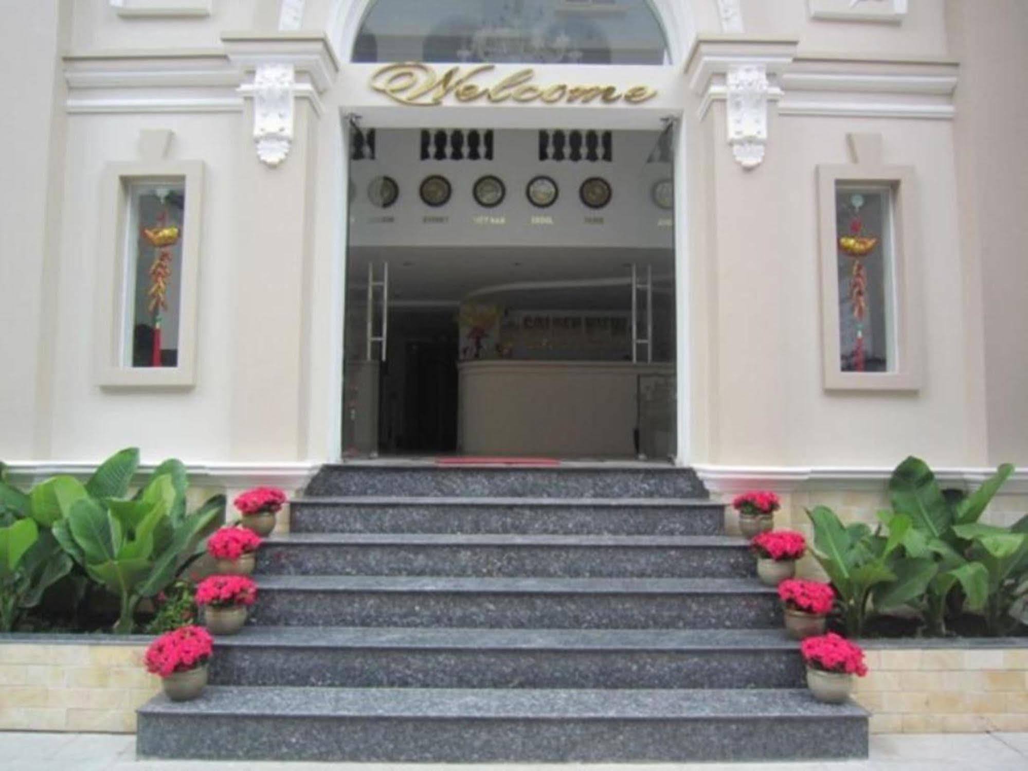 Golden View Saigon Hotel Хошимин Экстерьер фото